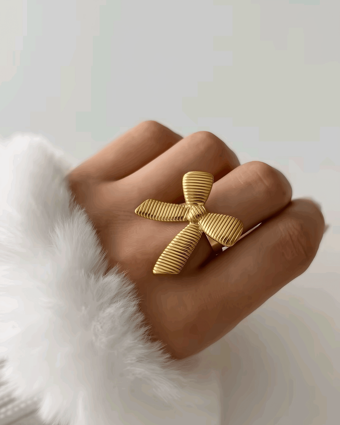 Axis Charm - Joudella