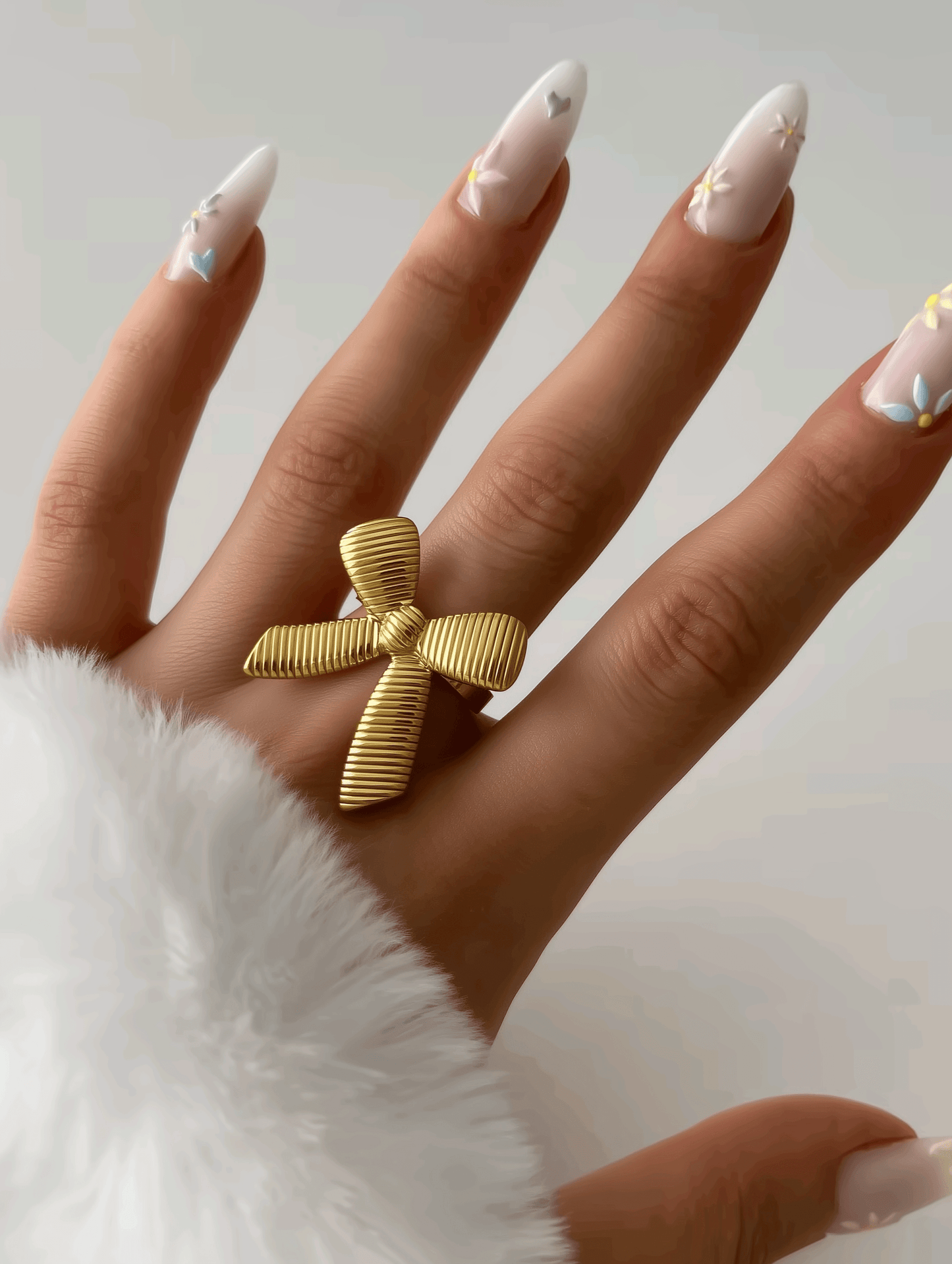 Axis Charm - Joudella